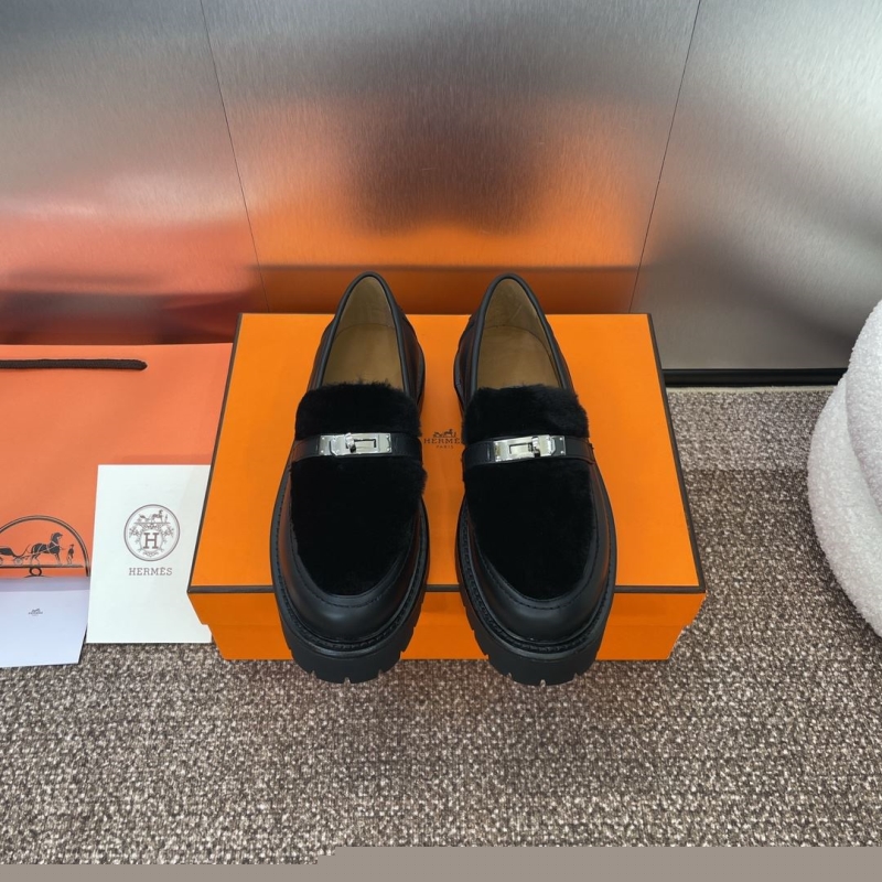 H**mes leather shoes